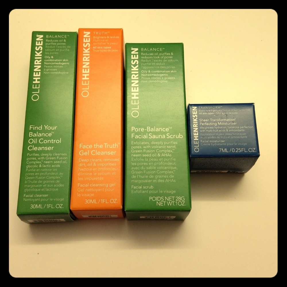 OleHenriksen skincare sample set